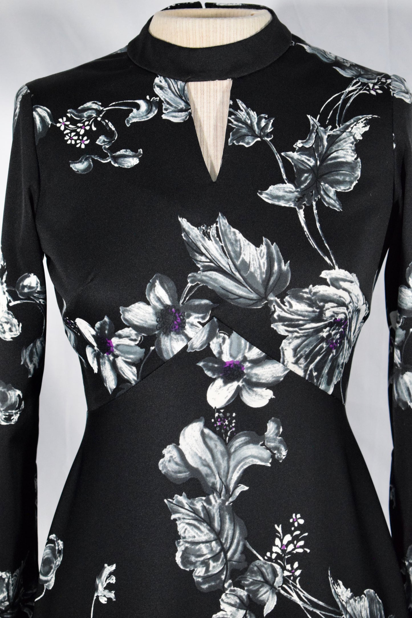 1970s Grey and Purple Floral Dress- D'Allaird's