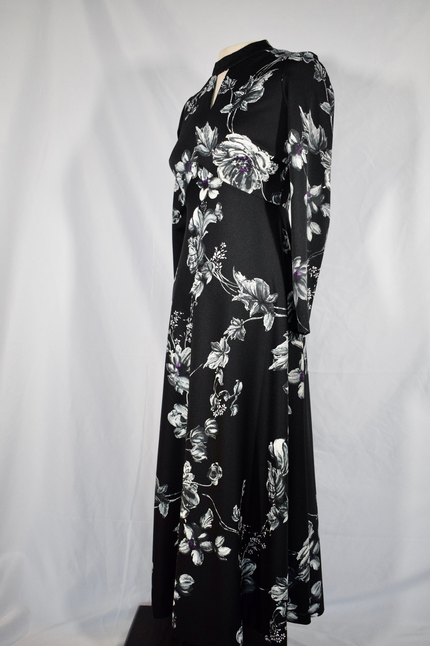 1970s Grey and Purple Floral Dress- D'Allaird's