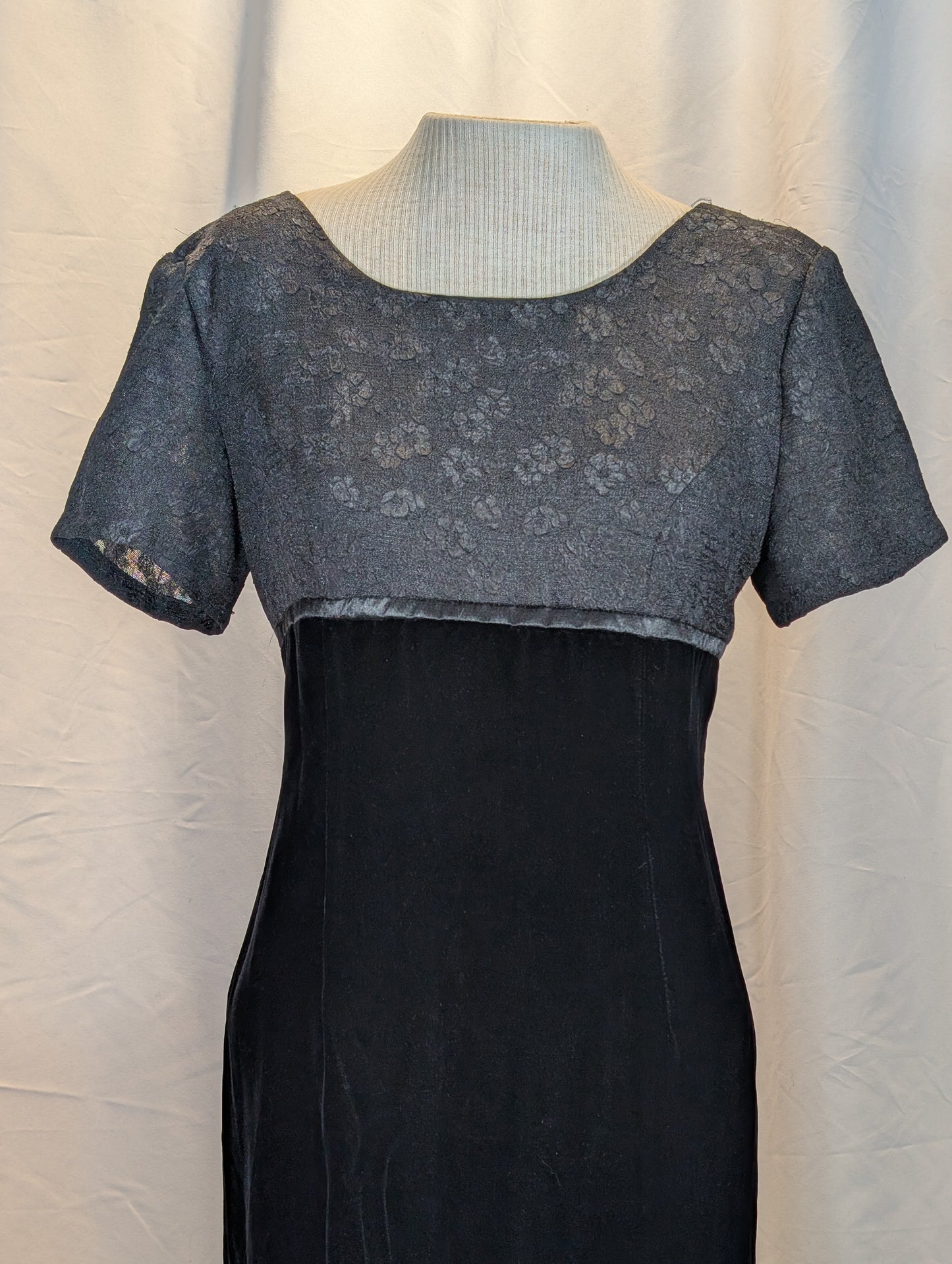 1990s Velvet Empire Dress- Memoires