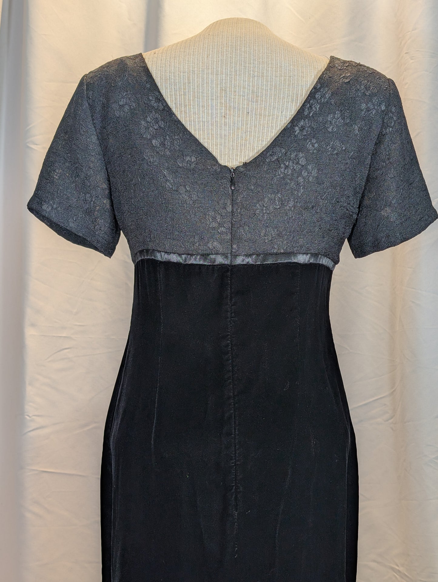1990s Velvet Empire Dress- Memoires